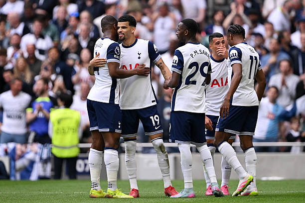 伊斯坦布尔之夜属于蓝色！曼城首捧大耳朵杯