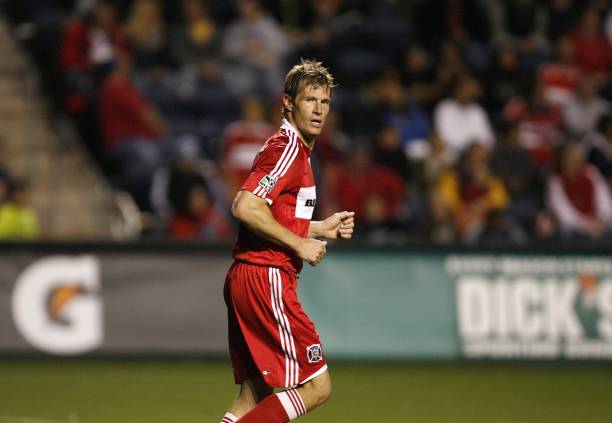 法甲强队战术解析：巴黎、马赛、摩纳哥的制胜之道