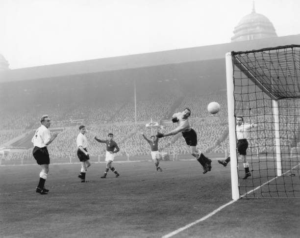 曼城欧冠比赛时间调整，最新开球时间速看