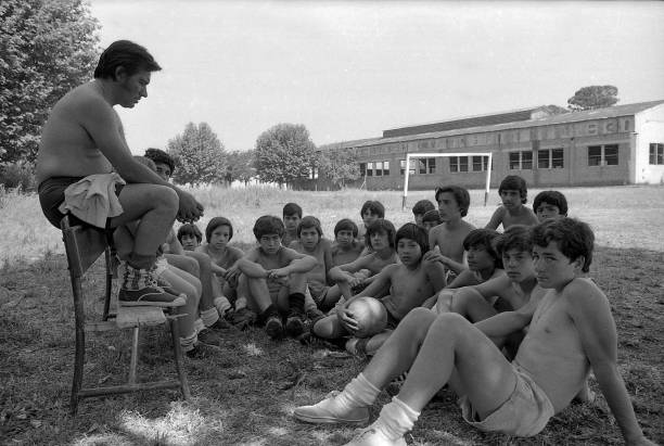 2020赛季中超裁判争议判罚盘点：VAR技术成焦点