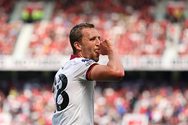 任意球破门训练指南：提升你的射门技巧