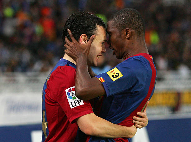 （强调其颠覆性和创新性）