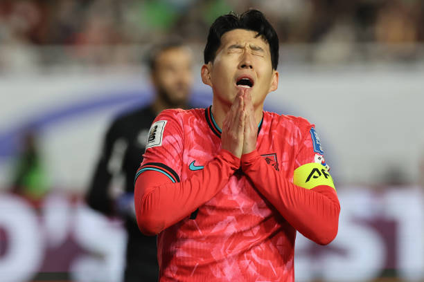 安切洛蒂的杰作：2003-04赛季AC米兰意甲冠军战术分析