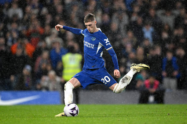 别再误会了！这才是边裁举起越位旗的正确含义