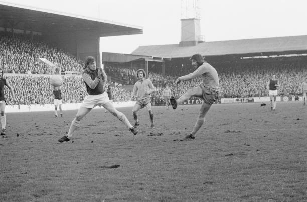 spbo体球网足球比app功能解析：从直播到数据统计全攻略