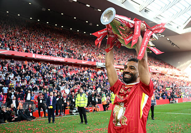 从阿贾克斯到蓝黑军团：博格坎普转会背后的故事