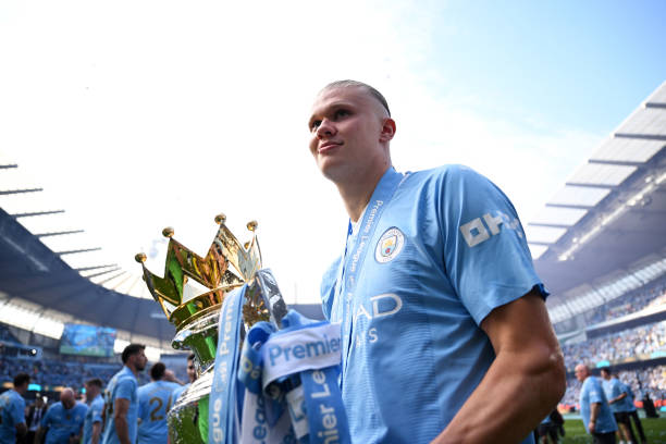 死角无解！世界足坛十大最刁钻任意球破门