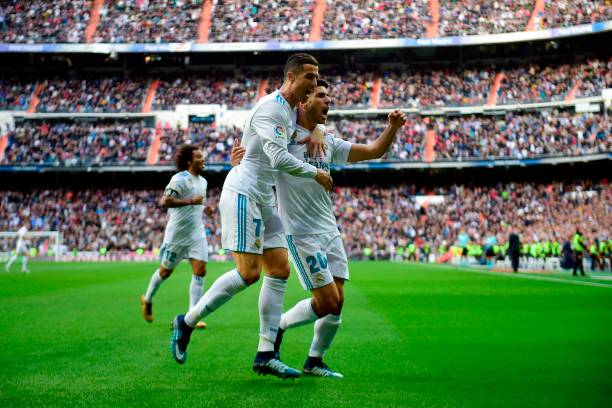 齐达内体格档案：身高185cm的他如何成为中场大师？