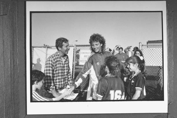 突发！梅西经纪人现身曼市，曼联转会谈判开启？