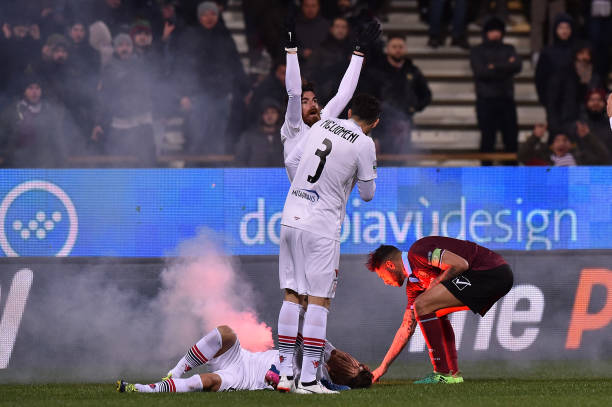 英超最新战况：积分榜前四争夺白热化