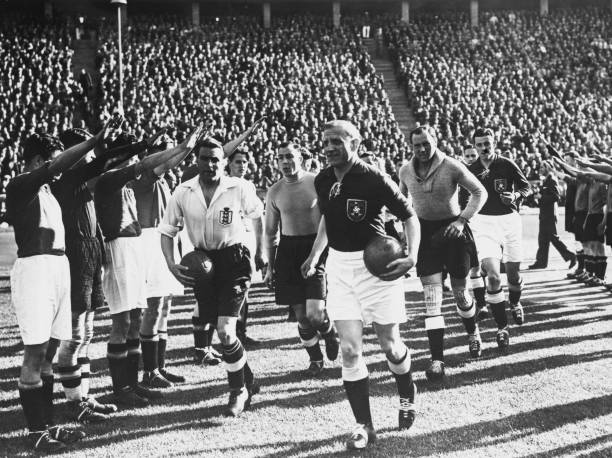 球队战术+球员状态：大数据如何优化比赛预测？