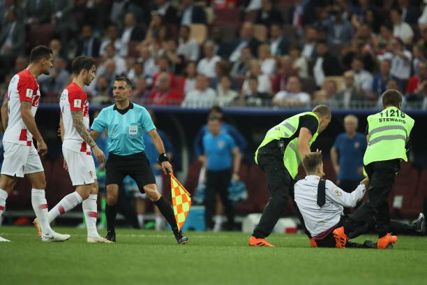 足球投注心理学：如何在澳博平台保持冷静决策？