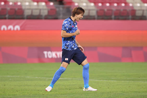 战术与象征：如何为你的球队取一个攻守平衡的名字