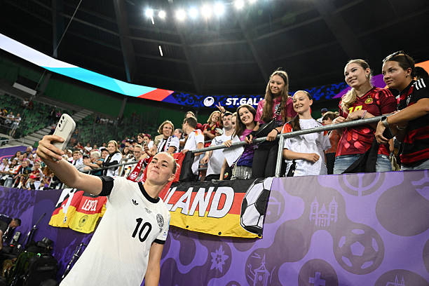 欧冠决赛前瞻：国米与巴萨，谁更有冠军相？