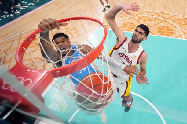 足球巨星梅西与奥运会的缘分：回顾与展望