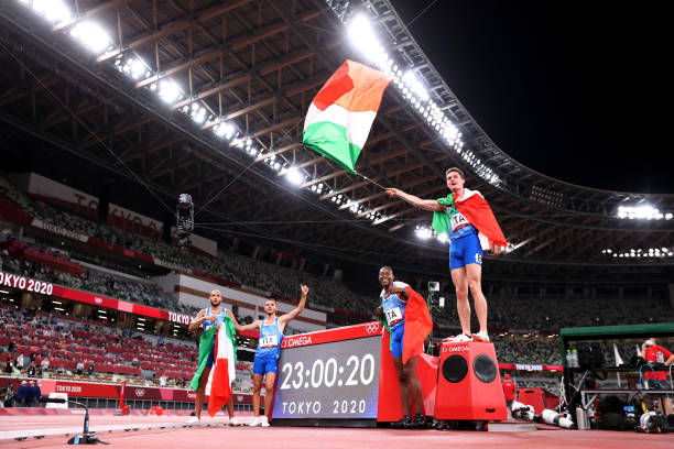 退役后的伏明霞：低调生活，热心公益