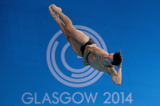 苏炳添照片头像：速度与激情的完美结合