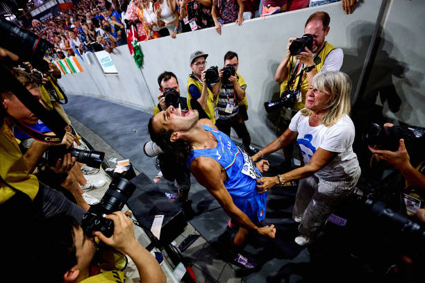 吴敏霞2004年雅典奥运会首秀：跳水新星的诞生