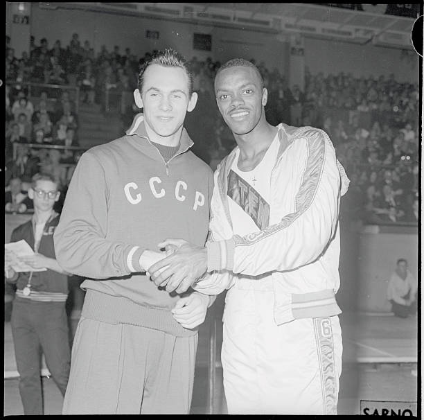 揭秘吴敏霞的身高体重：奥运冠军的身体素质有多强？