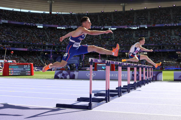 想成为跳远二级运动员？这些标准你必须知道