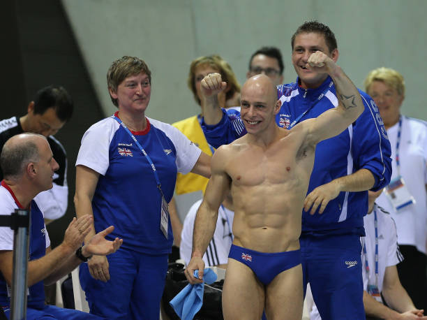 跳远完整教程：从基础到专业的技巧解析