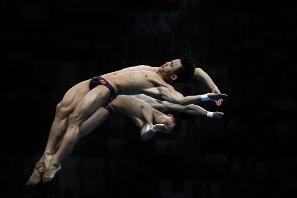 24岁，宁泽涛的转型之路：从泳池到时尚圈