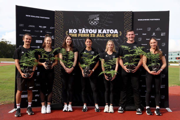 金价暴跌背后的市场逻辑与投资策略