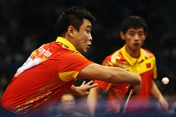 直拍横打的王者：王皓的乒乓球技术解析