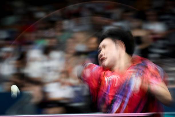 德国乒乓俱乐部邱竣的训练日常：汗水与坚持