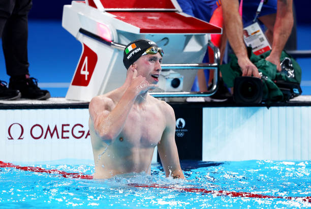 国家游泳队选拔标准：女子运动员的体能测试项目