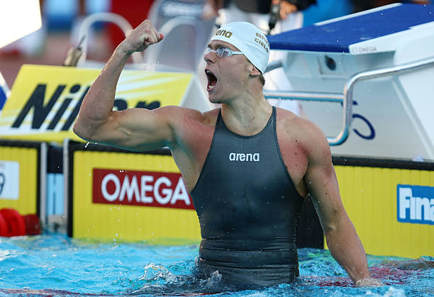 成人游泳锦标赛成绩如何转化为国家二级运动员证书