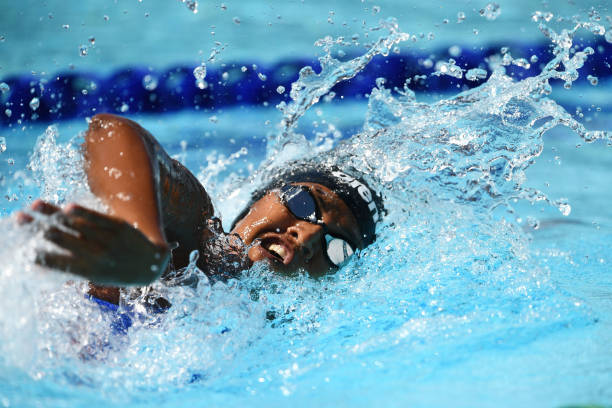 游泳对老年人的益处及60岁人群适宜游泳时长