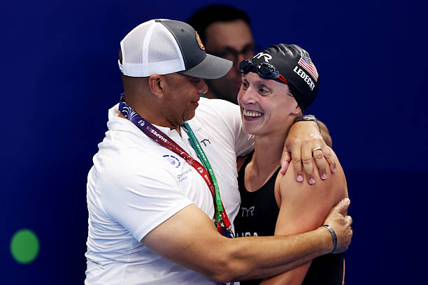 仰泳自学全攻略：姿势、呼吸与节奏的完美结合