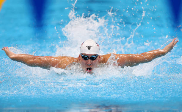 女性自由泳的五大健康益处，让你爱上这项运动