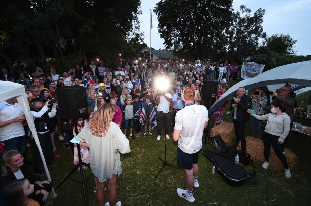 夏日游泳季：警惕游泳池真菌感染风险