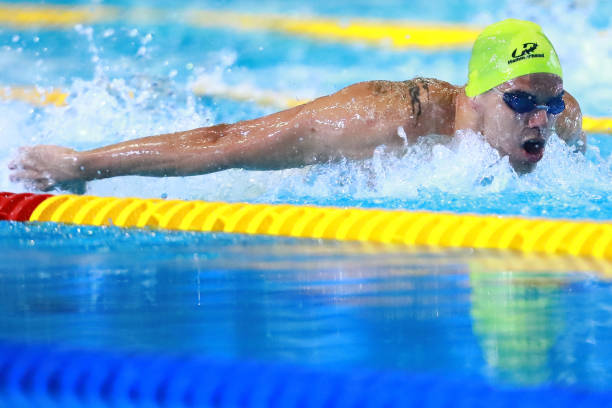 科学游泳指南：如何合理安排游泳频率