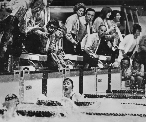 游泳跳水的几种常见动作及其名称