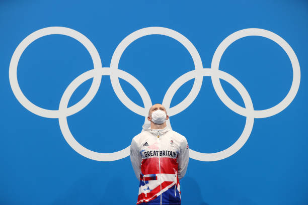 从比赛到领悟：我的游泳心路历程