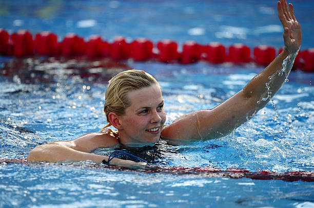 速度与技巧：自由泳和蛙泳哪个游得更快？