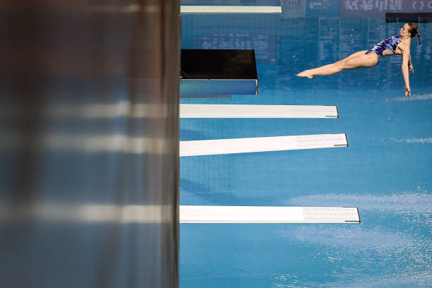 仰泳与其他泳姿的区别：哪种更适合你？