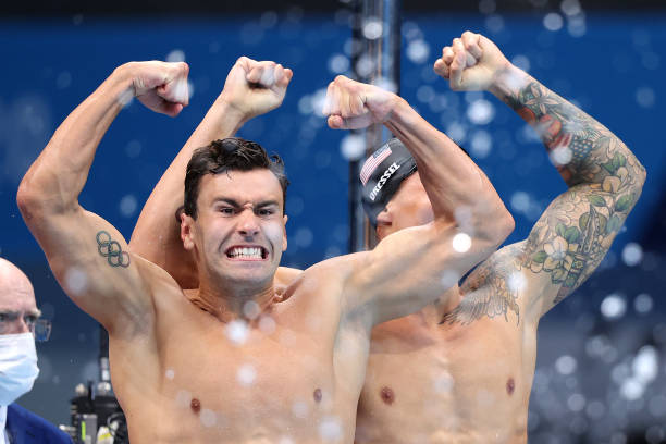 从赛道到水温：打造专业比赛泳池的关键要素