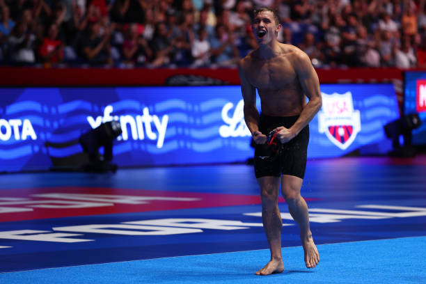 游泳后的我：头发凌乱，眼神涣散，但心情超好