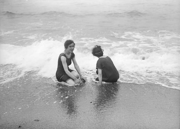 不同阶段篇： 从少女到熟龄：游泳如何陪伴女性度过每一个人生阶段