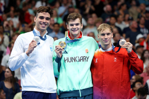 腰间盘突出患者游泳注意事项：避免加重病情