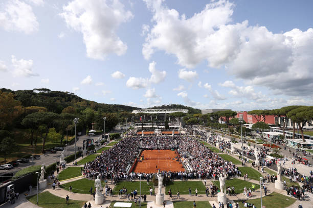网球教学必看：通过完整比赛回放学习顶尖选手的战术与技巧
