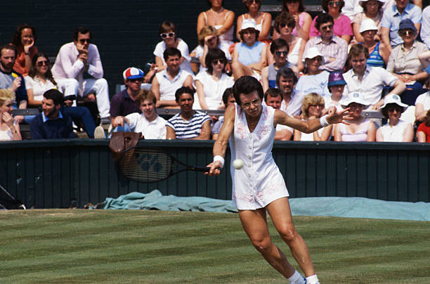 网与线的艺术：解析网球技巧