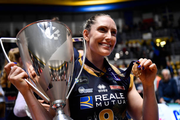 从运动员到妈妈：魏秋月如何保持完美身材？