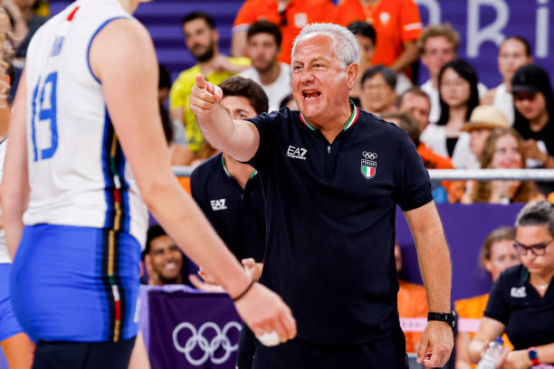 如何用手机看排球比赛？2023最新观赛指南