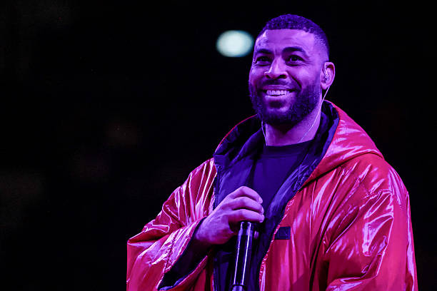 赵蕊蕊老公罕见露面：夫妻同框画面温馨有爱