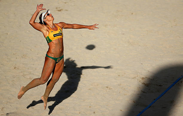 周晓兰现状：事业版图与家庭生活的完美平衡